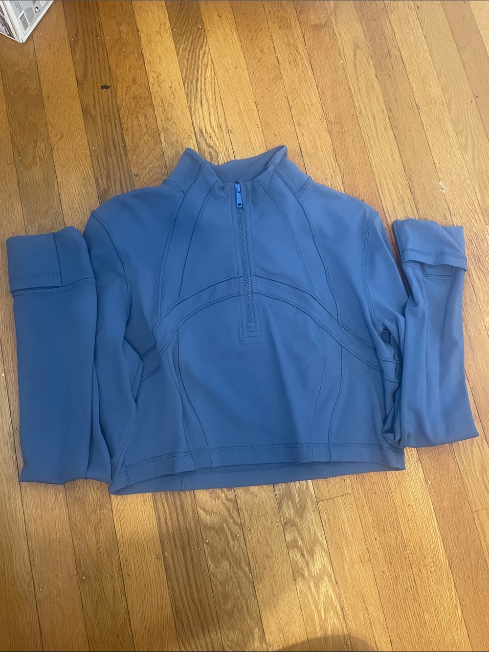 Women’s lululemon Blue cropped BBL jacket